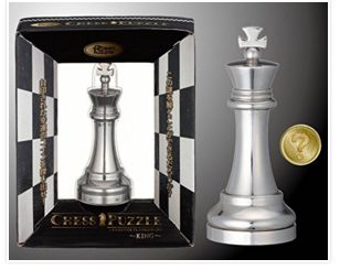 Chess King Hanayama Puzzle